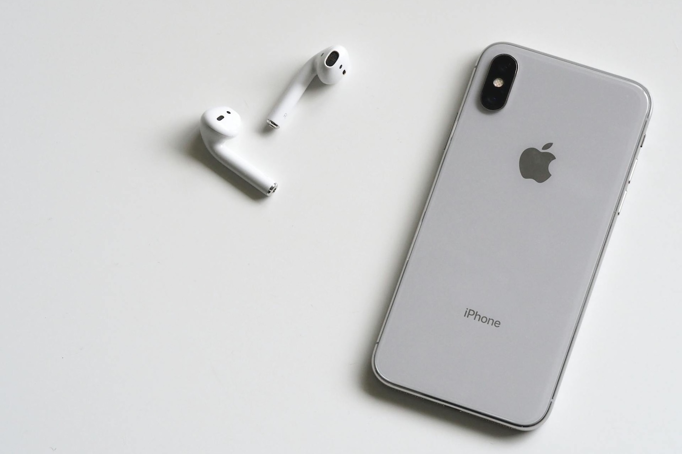 Lire la suite à propos de l’article Comment localiser ses AirPods : astuces et conseils